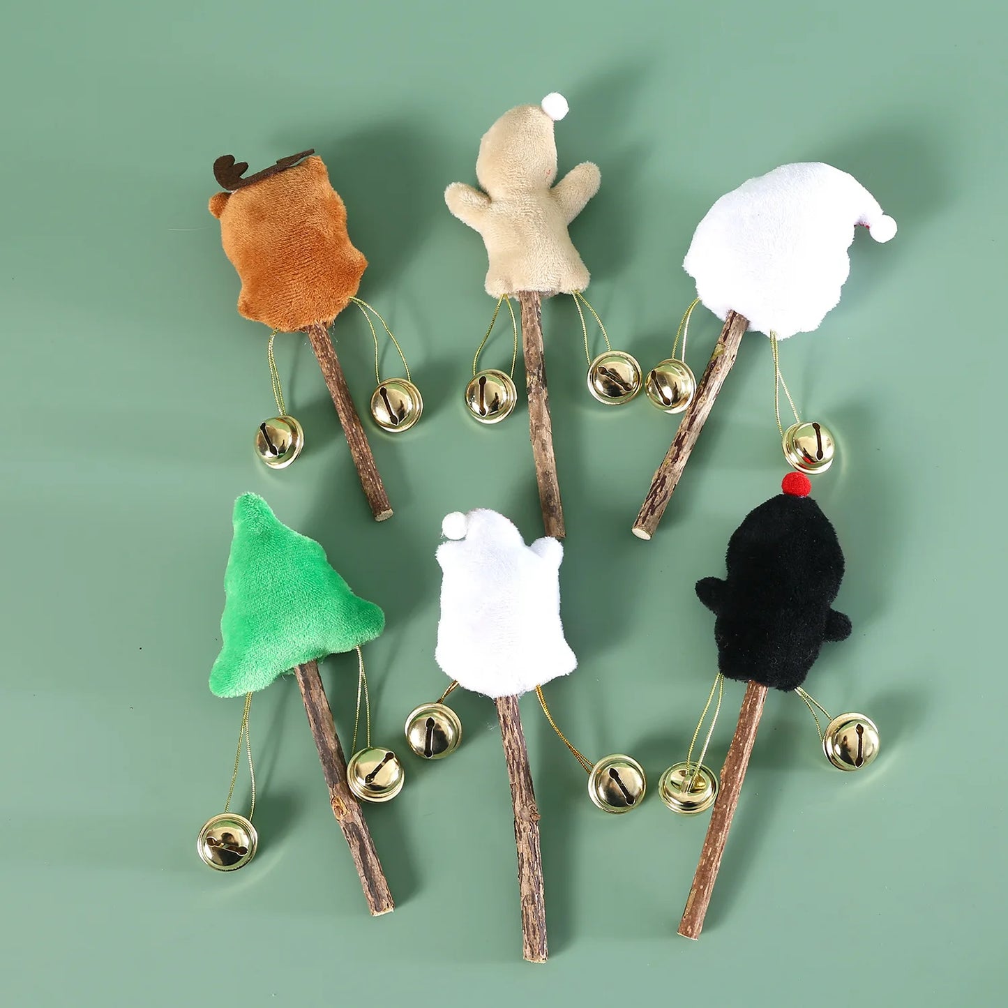 Pet Cat Natural Polygonum Stick Christmas Style with Bell Christmas Tree Santa Snowman Penguin Cute Teeth Cleaning Lollipop Toy