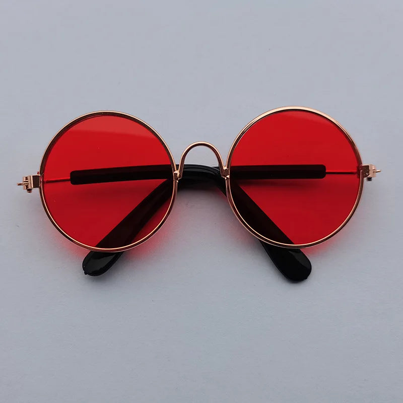 Lovely Vintage Round Sunglasses