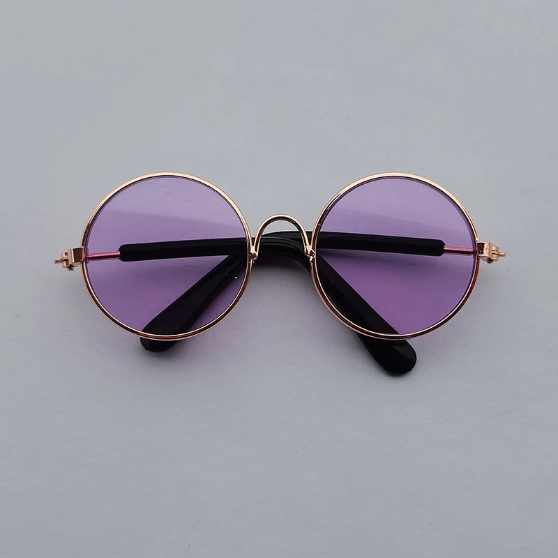 Lovely Vintage Round Sunglasses