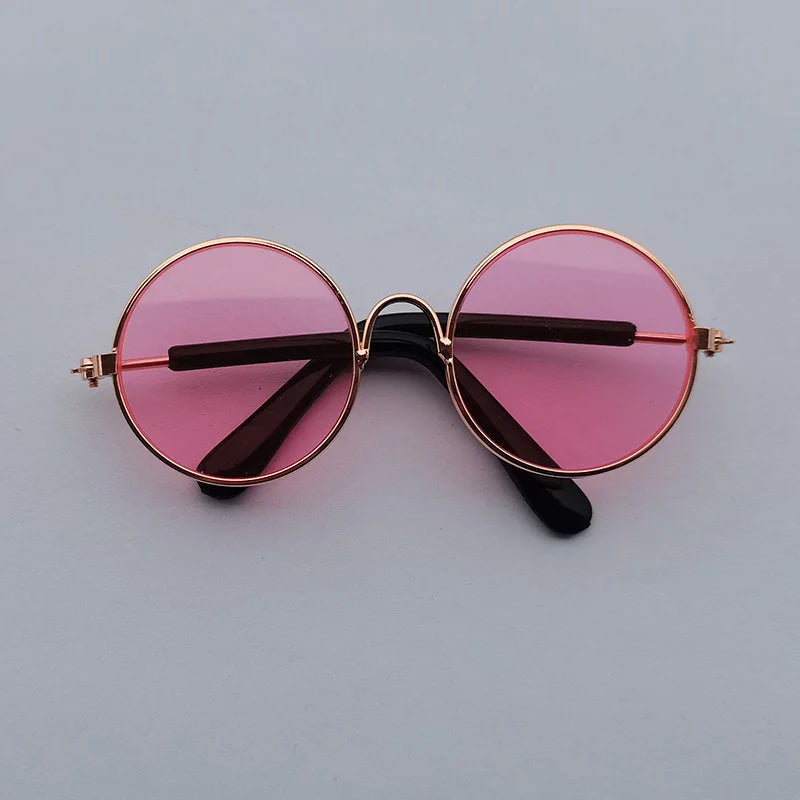 Lovely Vintage Round Sunglasses